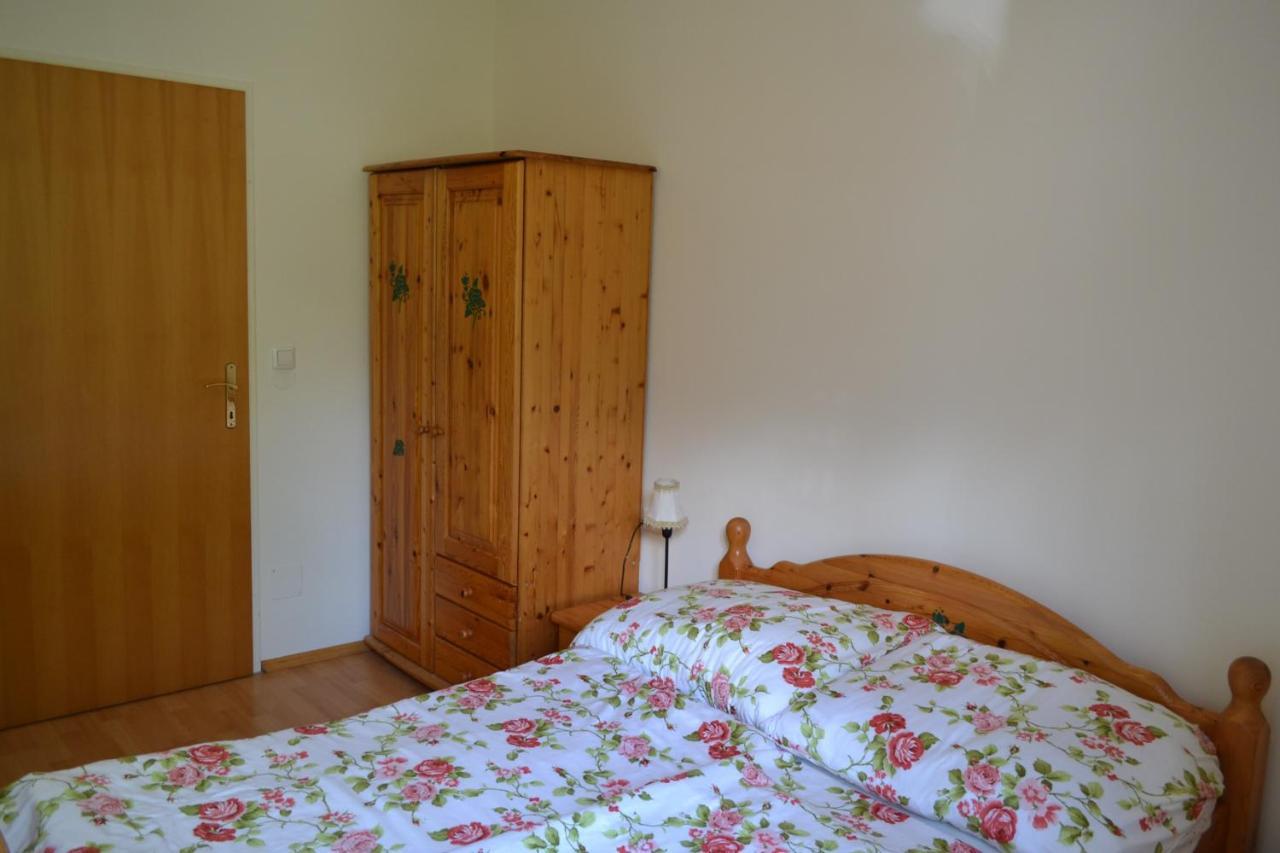 Haus Edelweiss Moelltal Apartamento Flattach Exterior foto