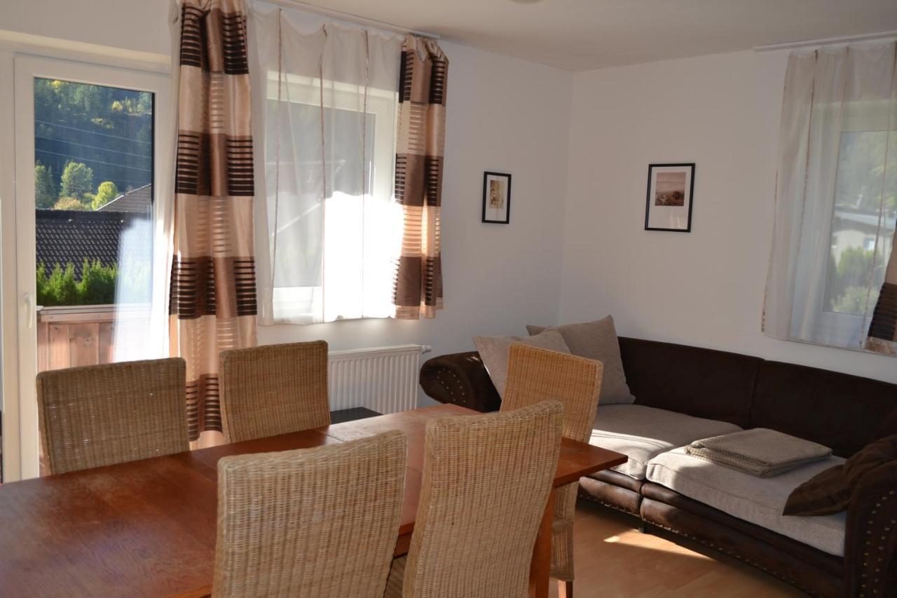 Haus Edelweiss Moelltal Apartamento Flattach Exterior foto