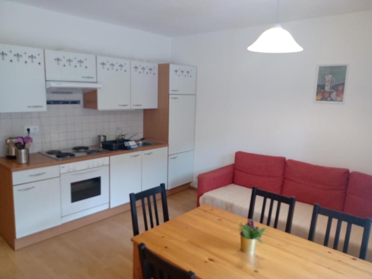 Haus Edelweiss Moelltal Apartamento Flattach Exterior foto