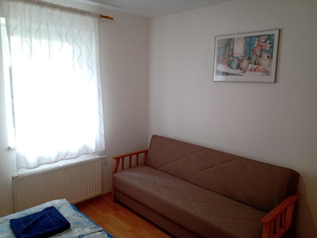 Haus Edelweiss Moelltal Apartamento Flattach Exterior foto
