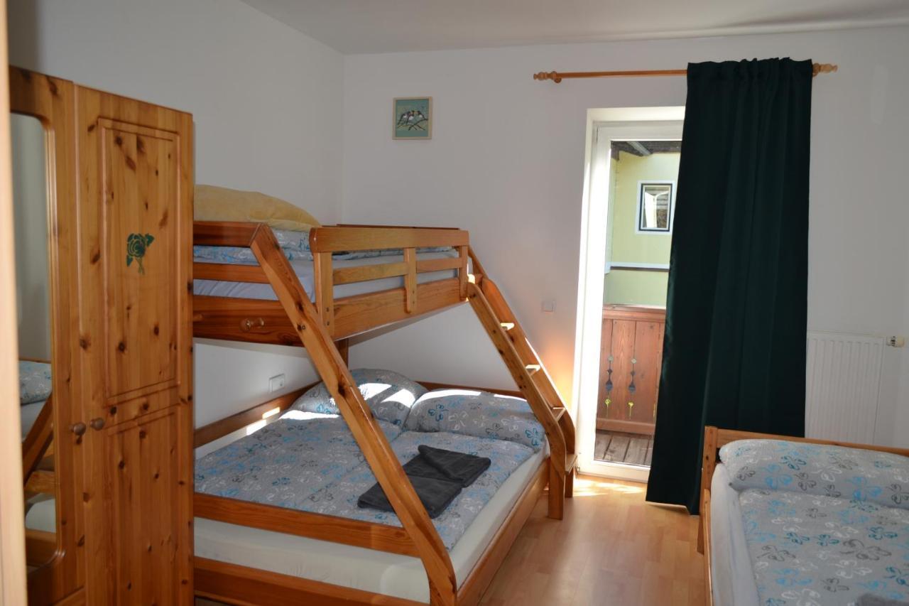 Haus Edelweiss Moelltal Apartamento Flattach Exterior foto