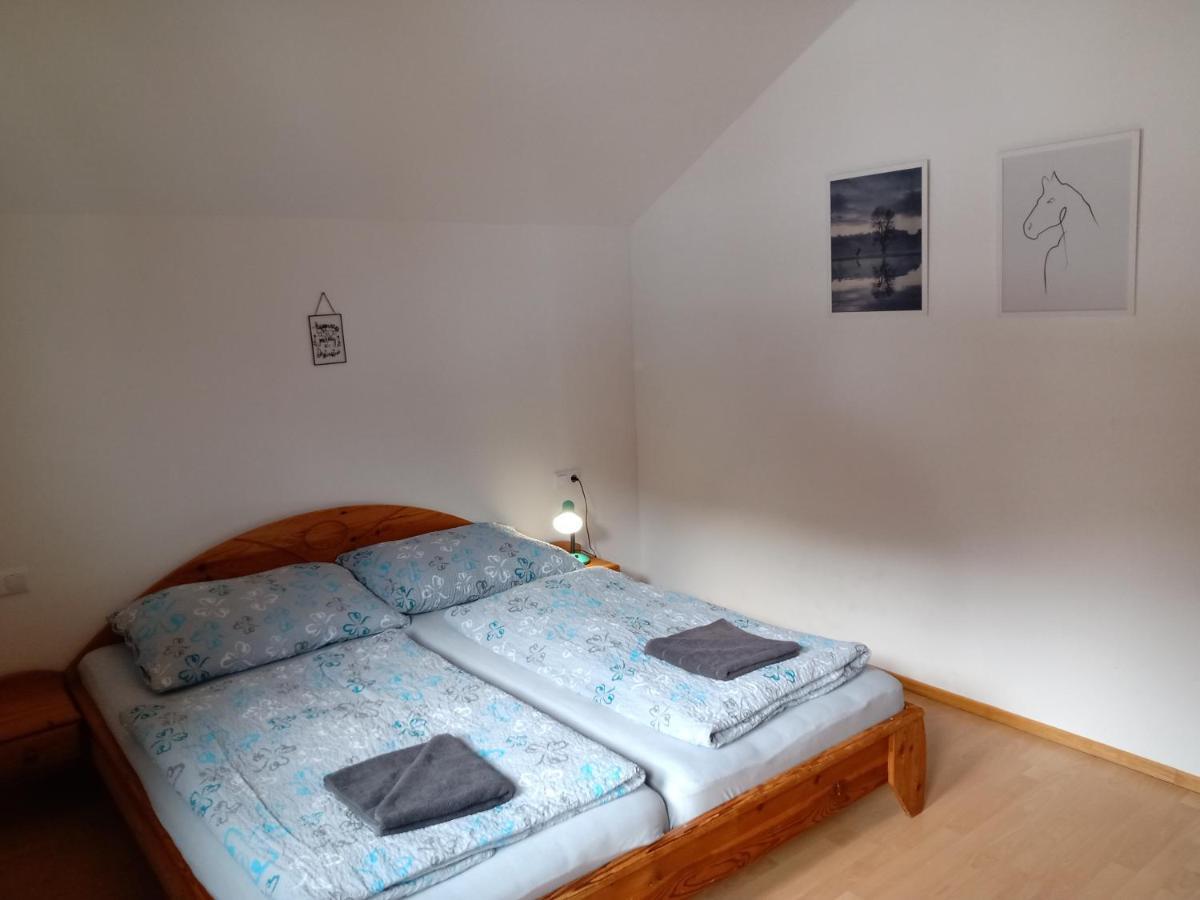 Haus Edelweiss Moelltal Apartamento Flattach Exterior foto