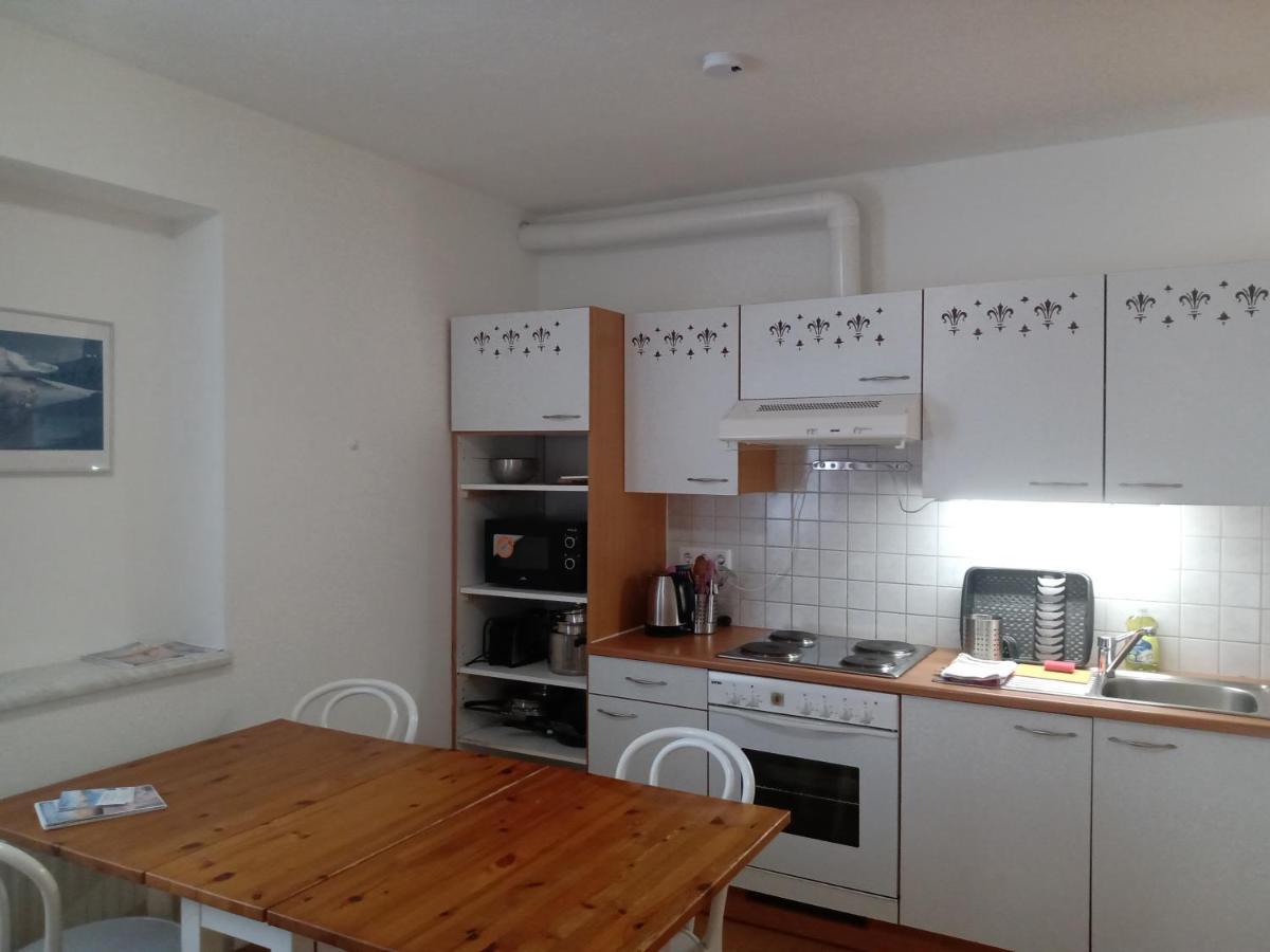 Haus Edelweiss Moelltal Apartamento Flattach Exterior foto