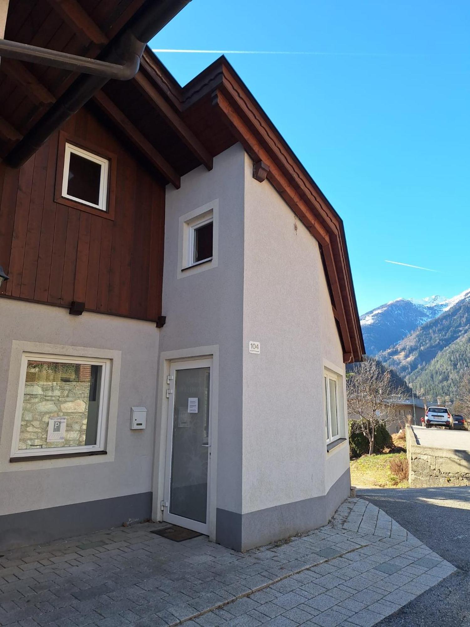 Haus Edelweiss Moelltal Apartamento Flattach Exterior foto